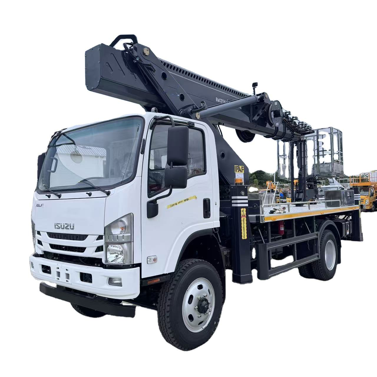 Veh&iacute;culo De Trabajo A&eacute;reo Fiable De La Serie Isuzu N 4x4, Elevador De La Pluma 33M, Al