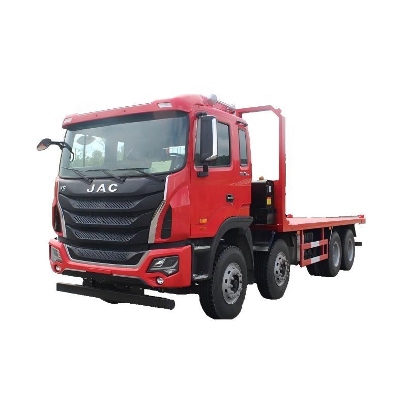 Un Cami&oacute;n De Vertido Multifuncional 8x4 Y Un Veh&iacute;culo De Transporte De Contenedores De