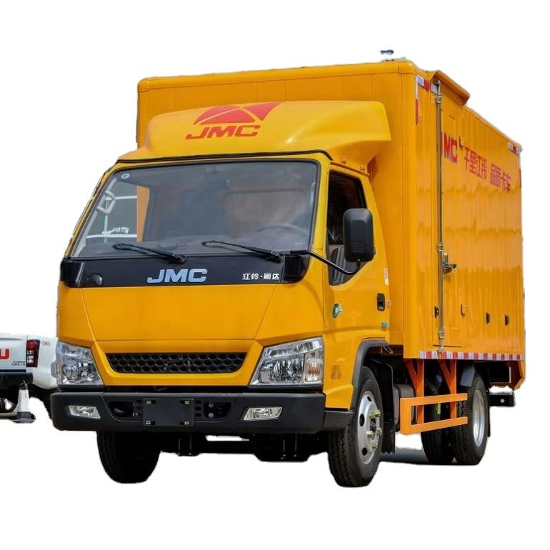 Nuevo 4x2 JMC Van Cargo Truck 3-5 Ton Diesel Box Truck Left Steering Light Truck En Venta