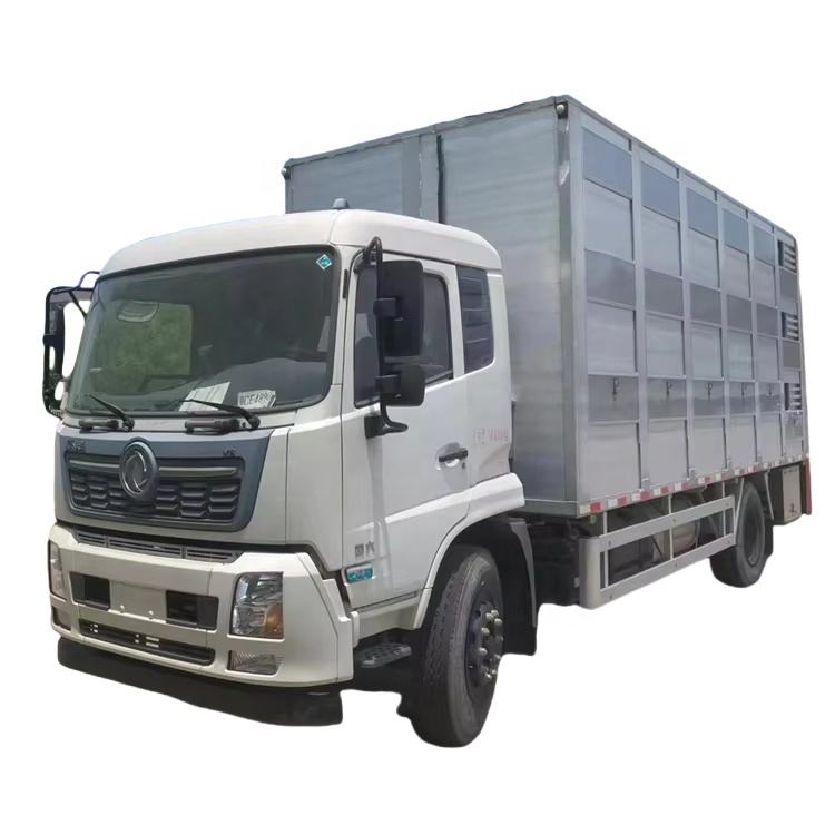 4 * 2 4 * 4 Ganado Cami&oacute;n De Transporte Dongfeng 6.8m Granja Cerdo Aves De Corral Cami&oacute